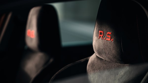 Renault Megane R.S. Seats Headrests