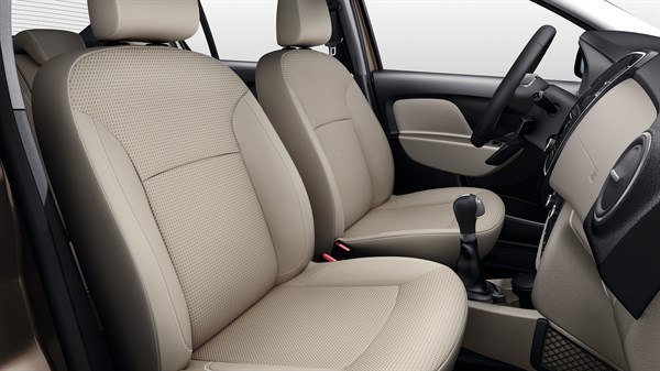 Renault Symbol beige seats
