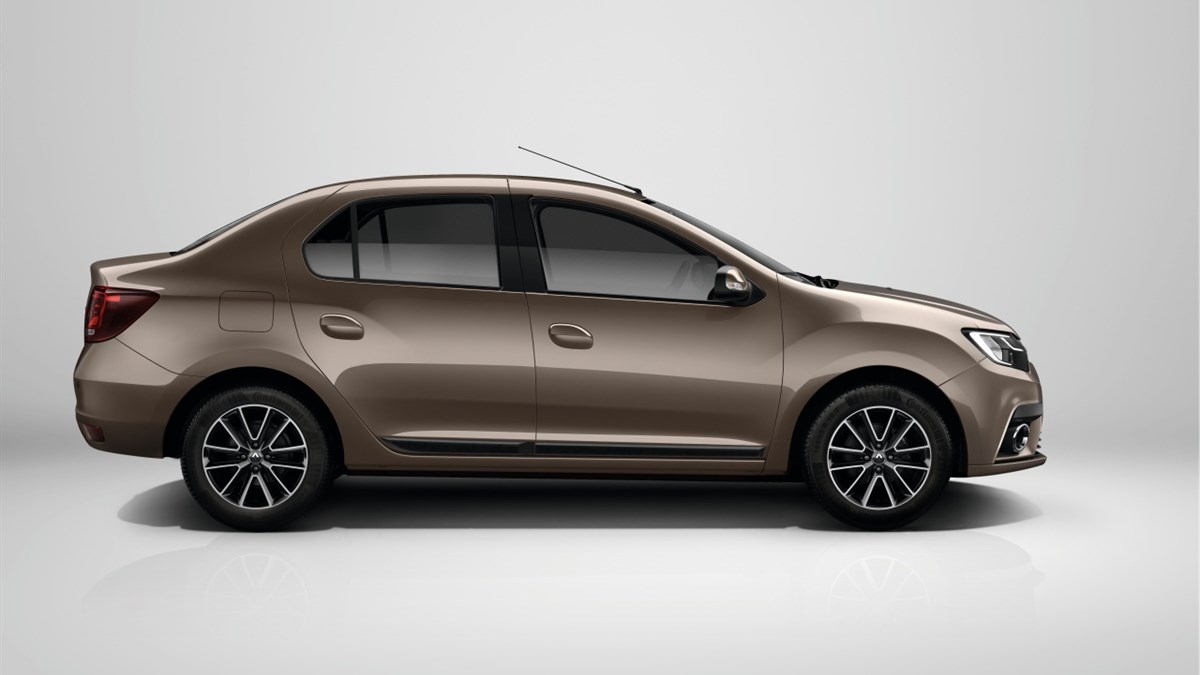 Renault Symbol Side View